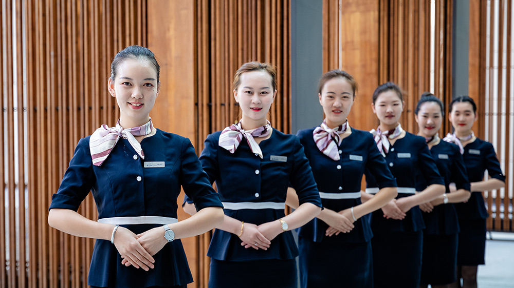 用心服务，让生涯更有温度