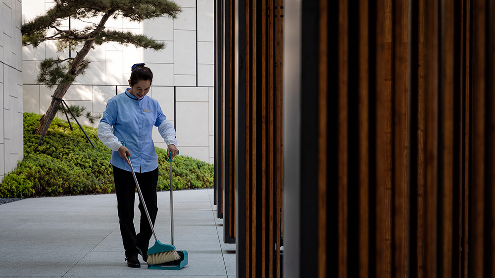 用心服务，让生涯更有温度