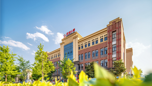 3308维多利亚线路检测中心 | 推动教育品质升级 承担城市更新责任